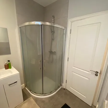 Extra Large In New House At Citywest 더블린